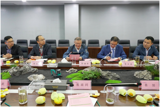 丘陵山区果园智能设备创新联盟在2138cn太阳集团城智能正式成立