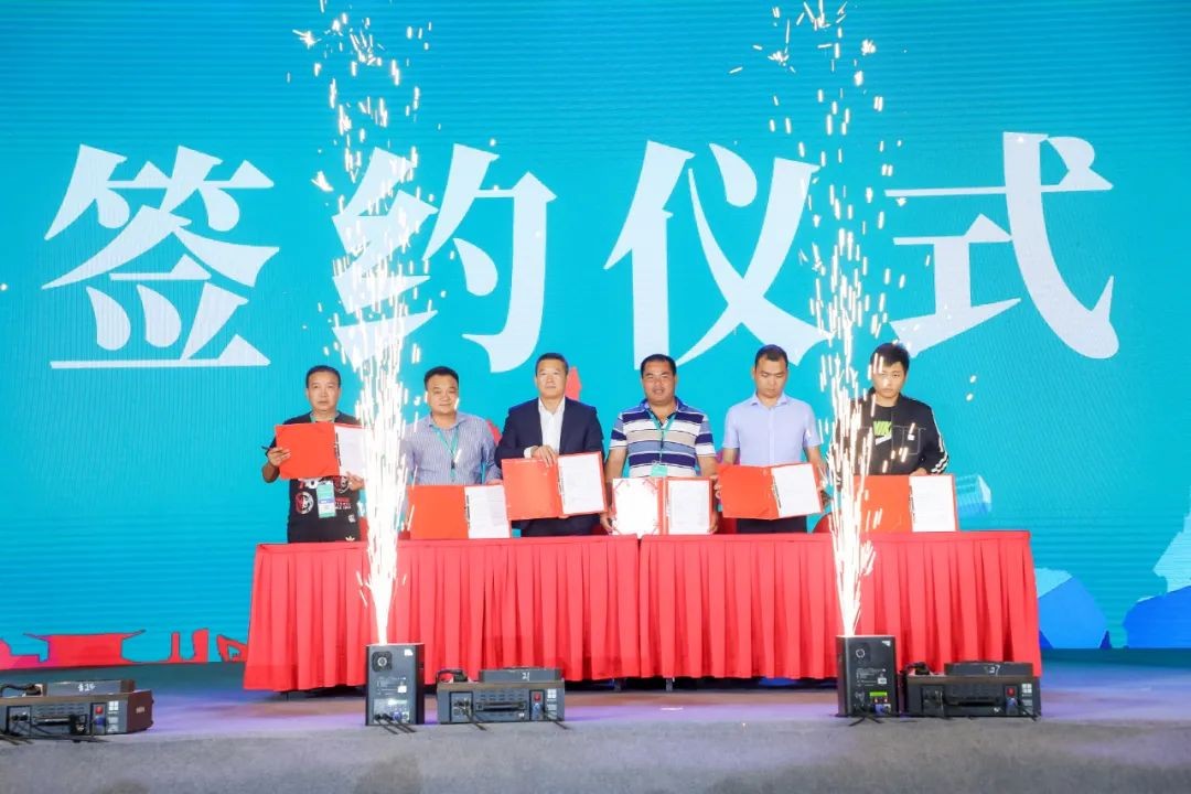 “爆品”出击！！！2138cn太阳集团城智能客户互换会签约超8亿元