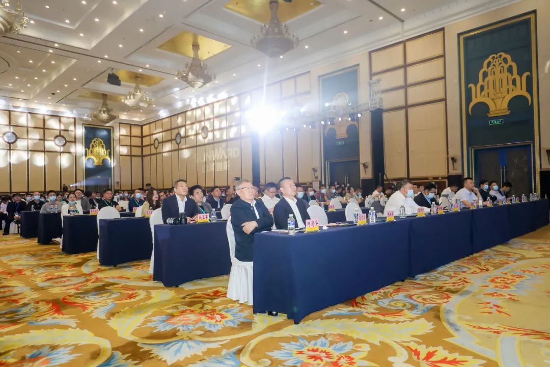 “爆品”出击！！！2138cn太阳集团城智能客户互换会签约超8亿元