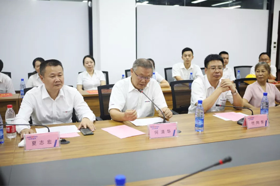 员工子女金榜题名 2138cn太阳集团城家园发放嘉奖