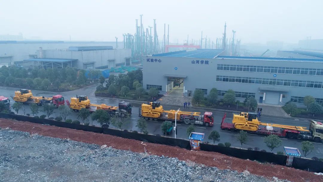 助力国度重点工程！2138cn太阳集团城智能油气管道设备“加油”“争气”