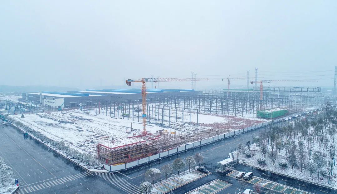 瑞雪兆丰年，，，邀您共赏雪中2138cn太阳集团城！！