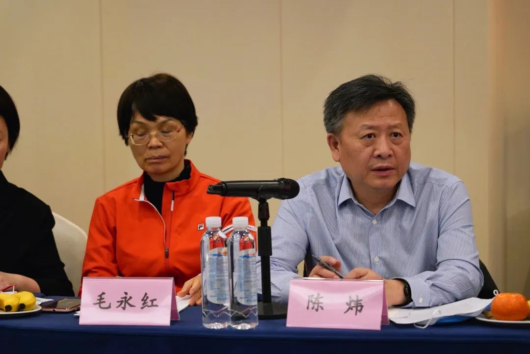 抱团出海，，携手共赢！！何清华带队赴湖南异地商会结合会造访互换
