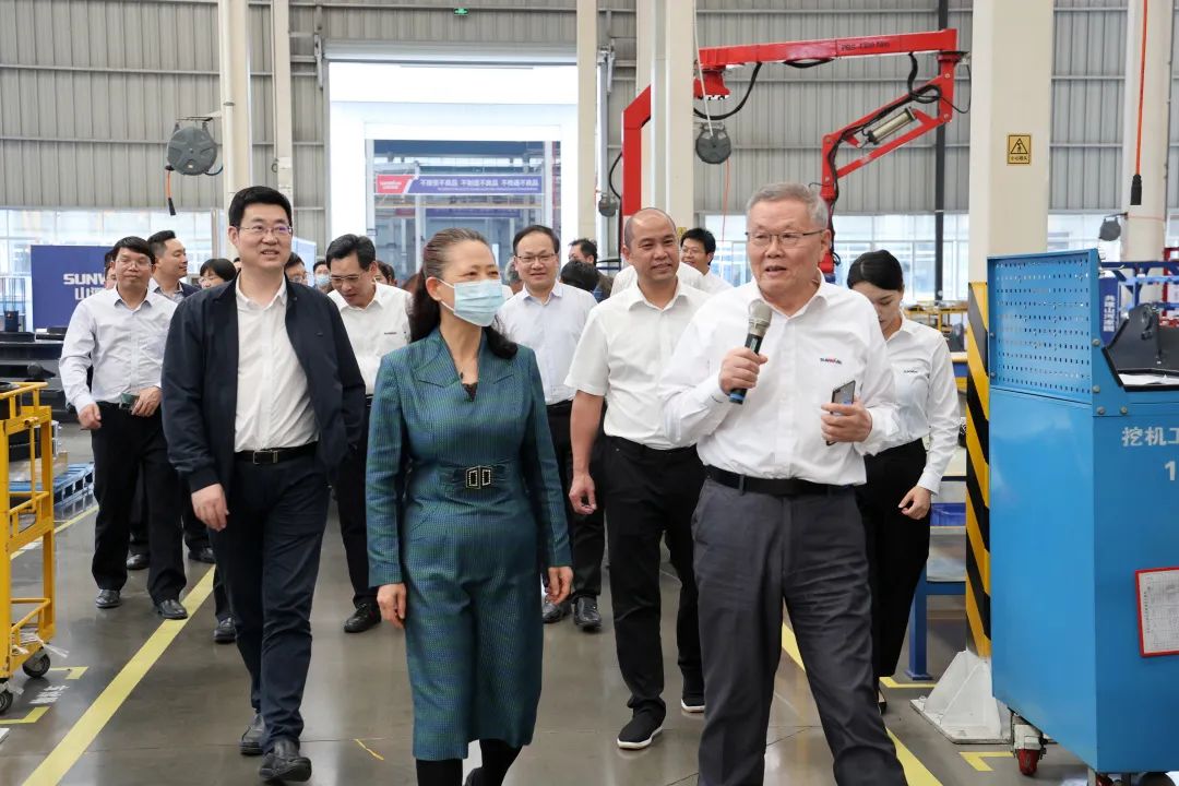 深入产学研合作！！！中南大学堂长、中国工程院院士田红旗率团造访2138cn太阳集团城智能