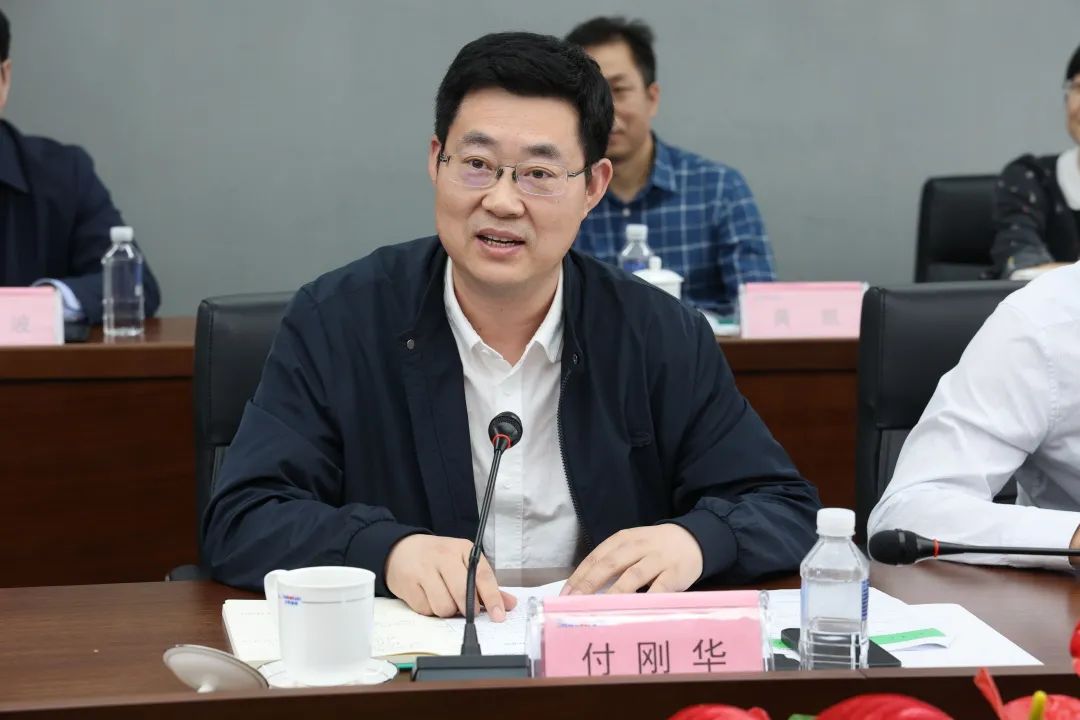 深入产学研合作！！！中南大学堂长、中国工程院院士田红旗率团造访2138cn太阳集团城智能