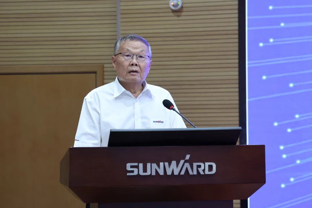 创新引领，智造将来！！“2022院士专家长沙行”高端设备高质量发展钻研会隆重进行