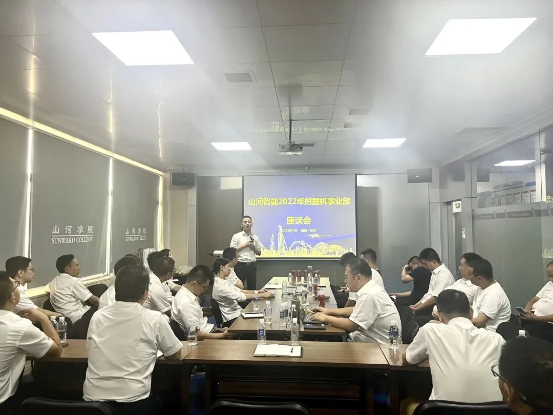 花腔秀实力，，，为服务竞技！快来见识下2138cn太阳集团城智能这场“交锋大赛”