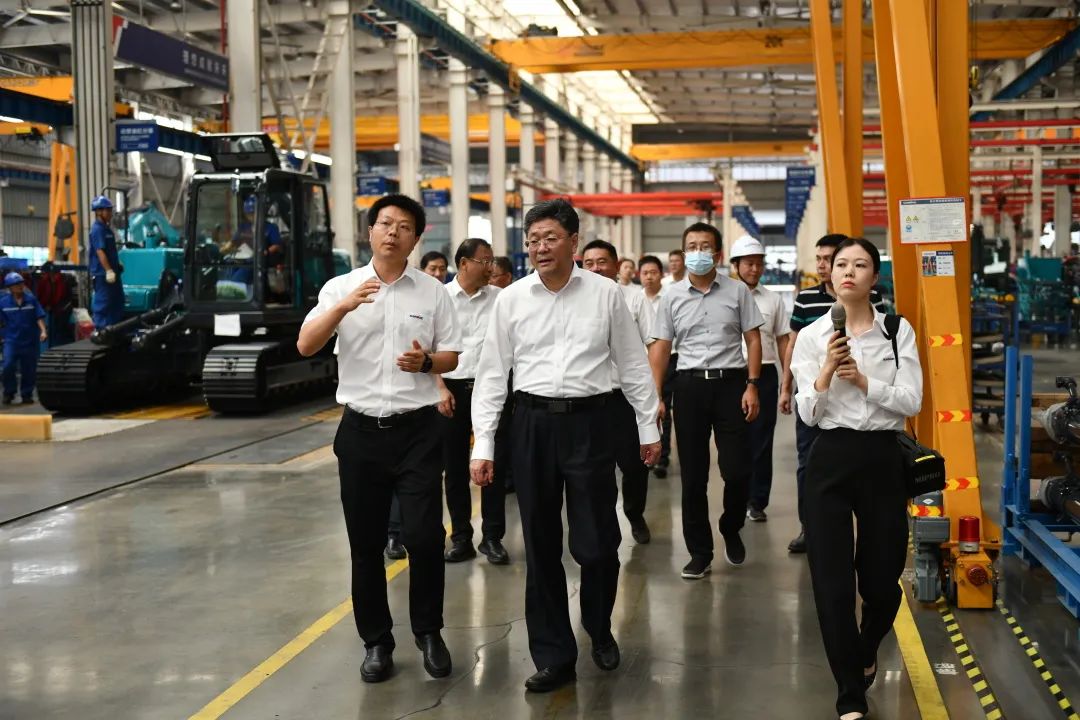 20220905103412_76882 国度应急治理部郭治武局长一行调查2138cn太阳集团城智能无人化应急接济设备