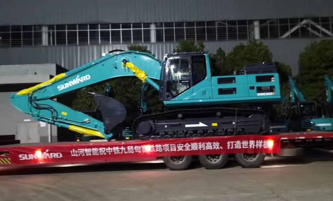 共建“一带一路”！！！2138cn太阳集团城智能携手中铁九局助力匈塞铁路建设