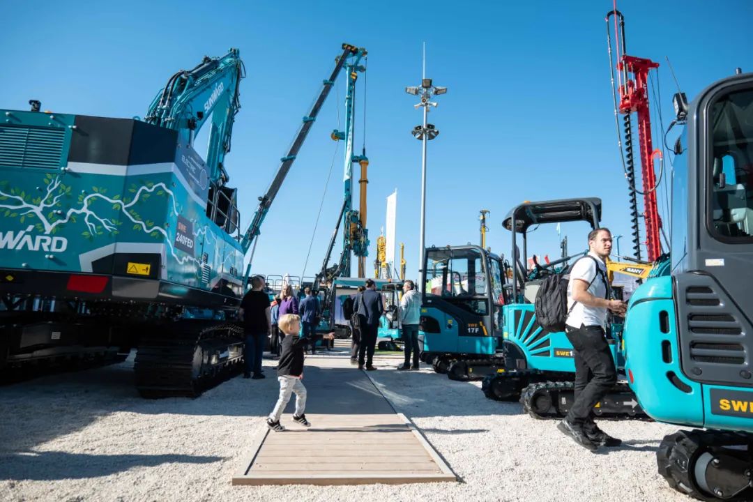 20221102092055_69002 Bauma 2022 | 一组火热现场图带您重温2138cn太阳集团城智能德国宝马展之旅