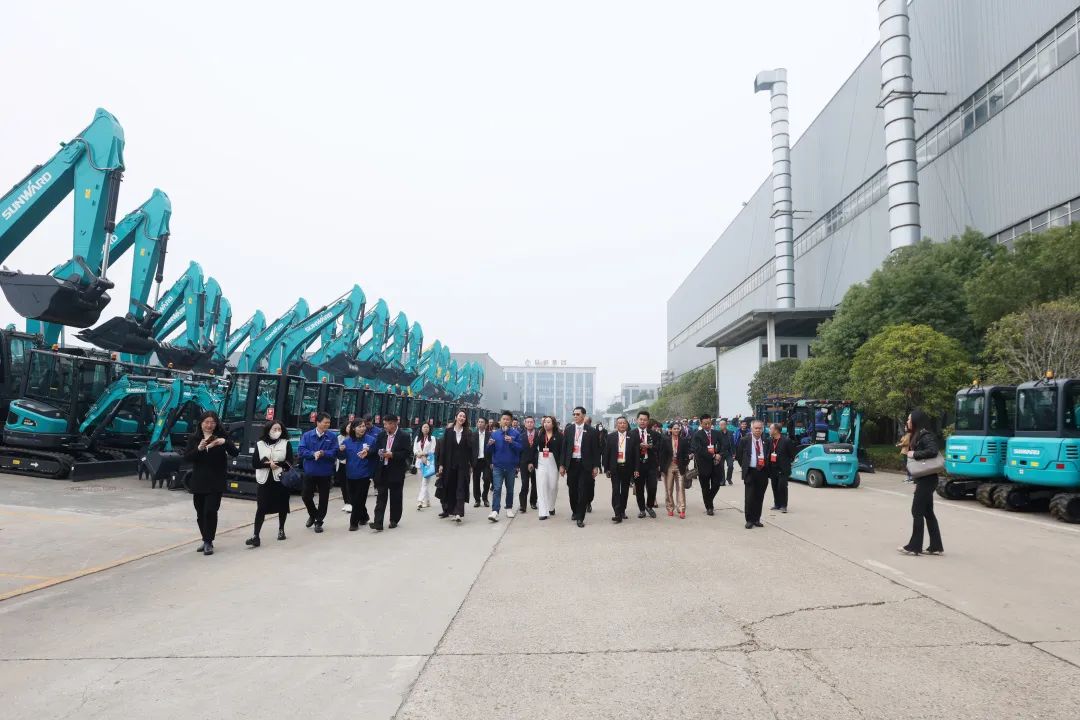 20230307113618_11532 泰国代表团到访2138cn太阳集团城智能
