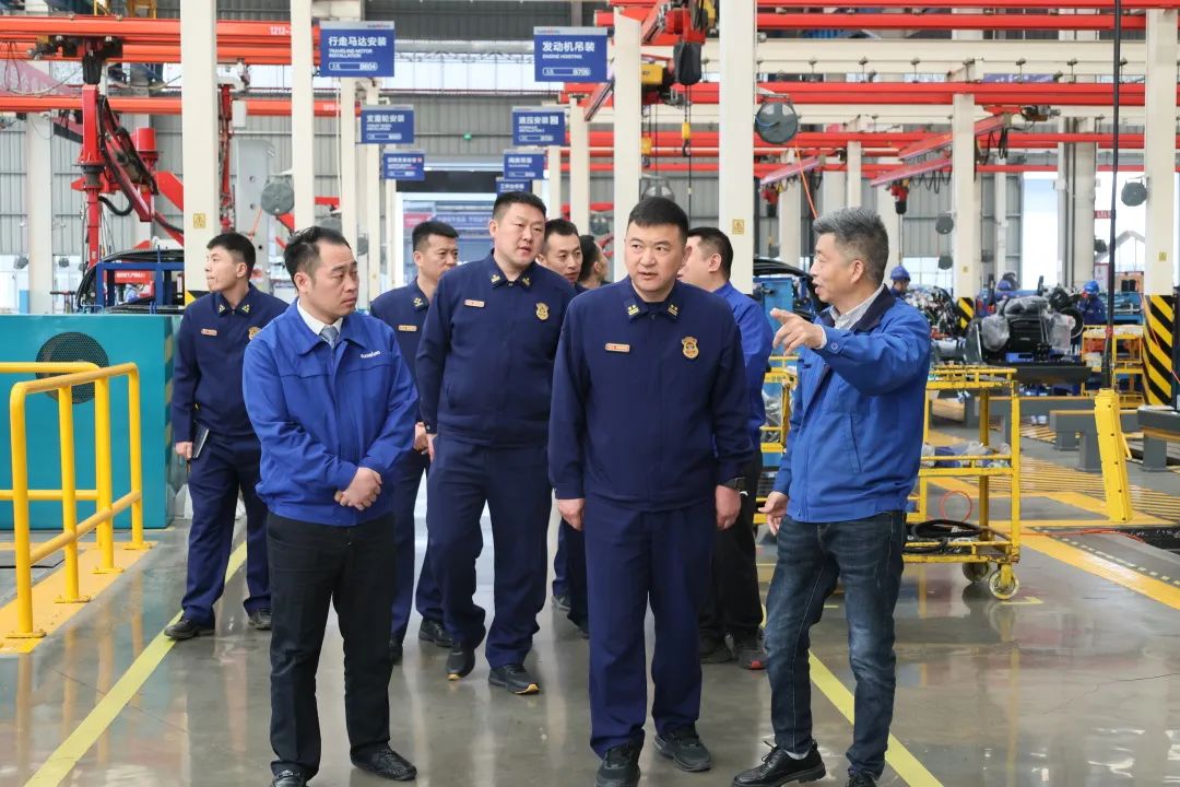 2138cn太阳集团城空位协同，助力应急接济！2138cn太阳集团城特装、、2138cn太阳集团城科技与国度消防接济局机动支队签署战术合作同伴关系和谈