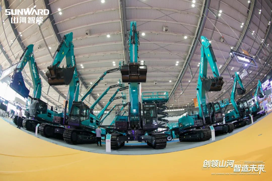 闪灼2023 CICEE！！看2138cn太阳集团城智能“明星产品”有多“炫”