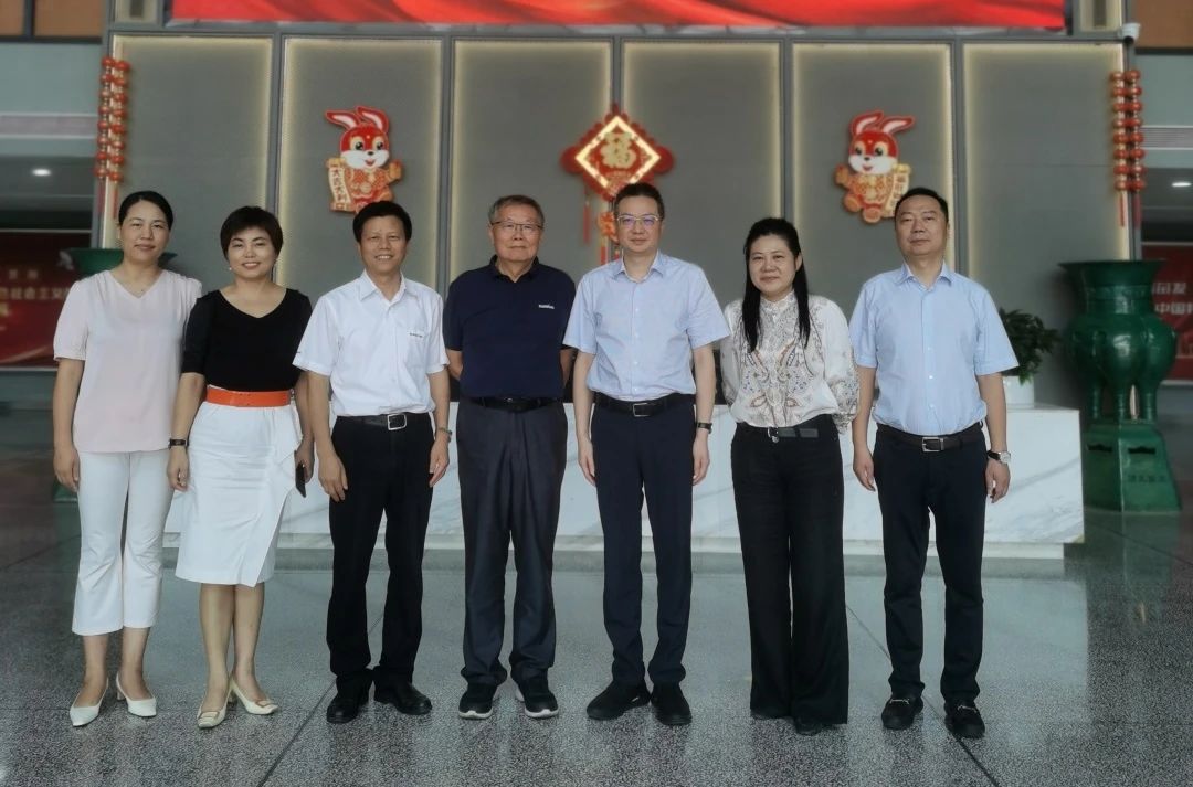 长沙市人民当局副市长、市工商联主席康镇麟调研2138cn太阳集团城智能