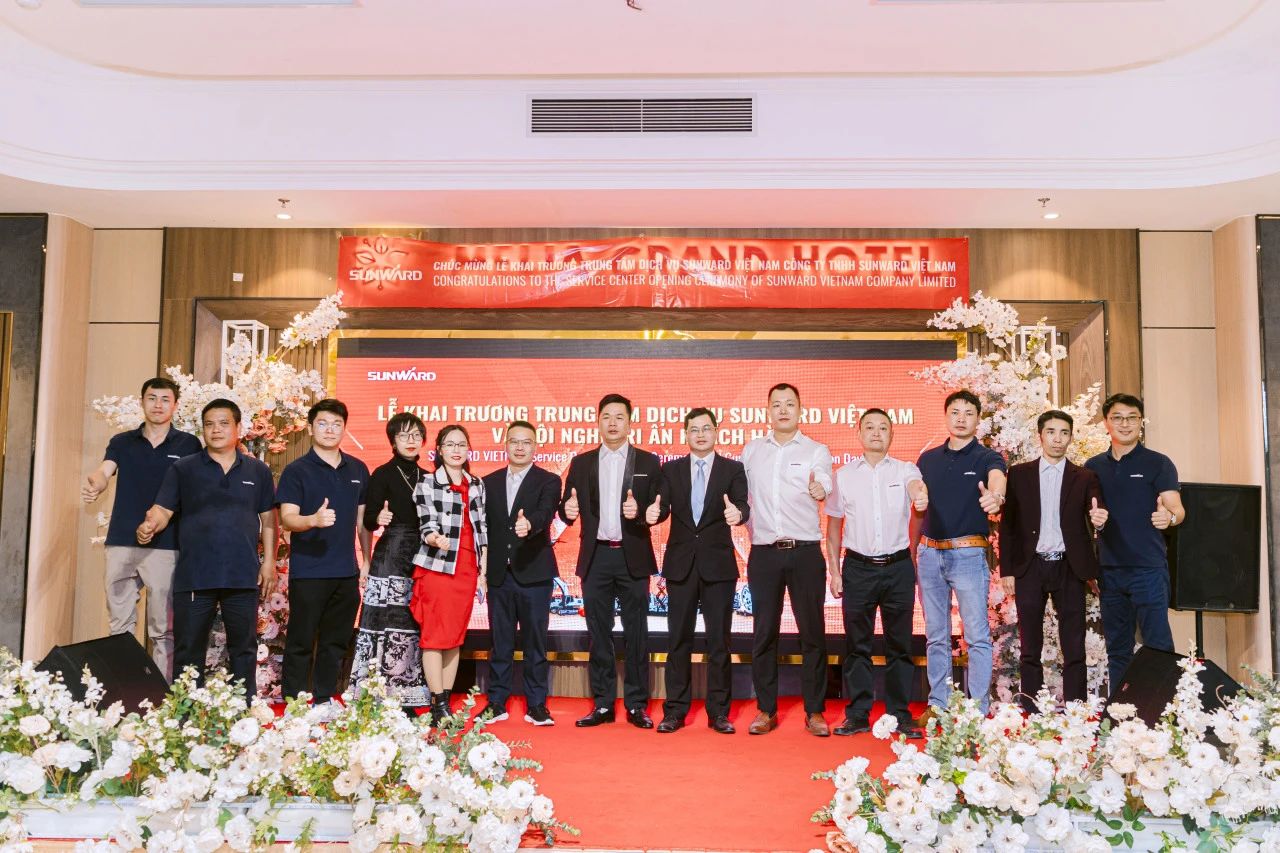 打造新标杆！2138cn太阳集团城智能越南保险中心开业典礼暨客户答谢会圆满进行