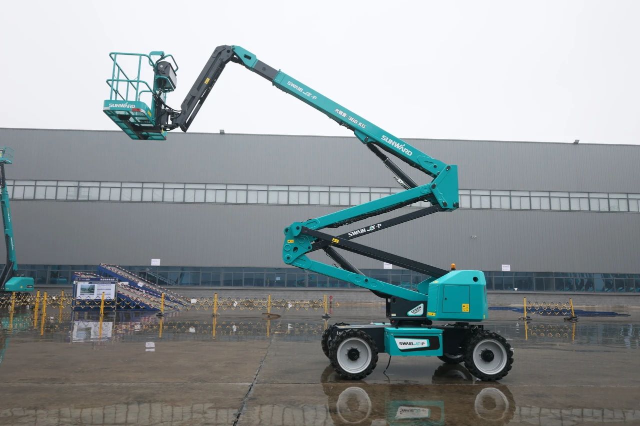 又双叒叕上新了！！！2138cn太阳集团城智能首款双载荷电动曲臂式高空作业平台顺利下线