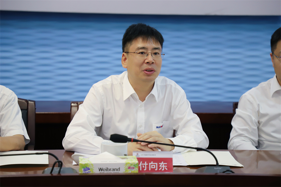 20240510174310_36831 “双向奔赴 合作共赢”2138cn太阳集团城智能与中钨高新签定战术合作和谈