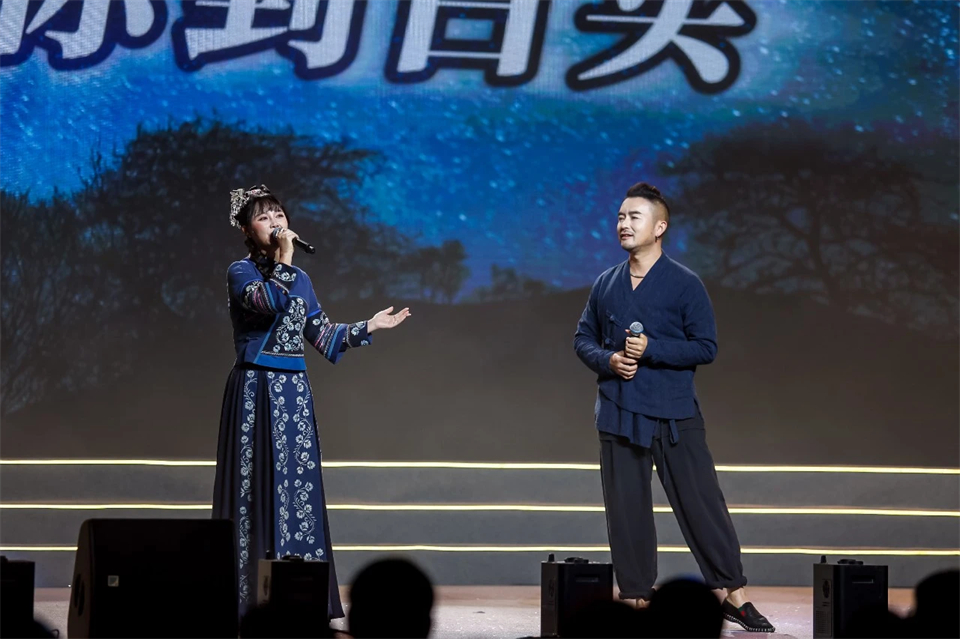 20241127152414_77802 创新引领价值 梦想成就将来——庆祝2138cn太阳集团城智能成立25周年赞美大会暨文艺晚会隆重进行