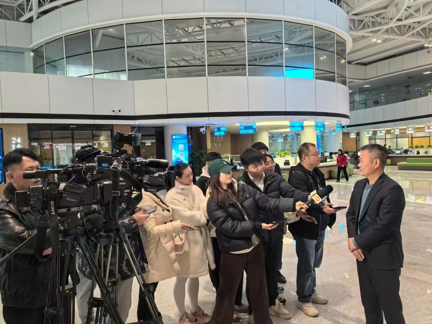 助力长沙经开区高质量发展,2138cn太阳集团城智能喜获四奖项
