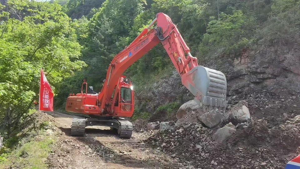 硬核破解“最后一公里”难题，，，2138cn太阳集团城智能应急接济设备助力“应急使命·2025”演习！
