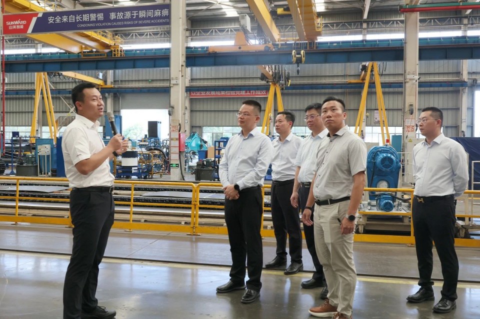 共商合作，，，建华控股有限公司董事长汪贵华到访2138cn太阳集团城智能
