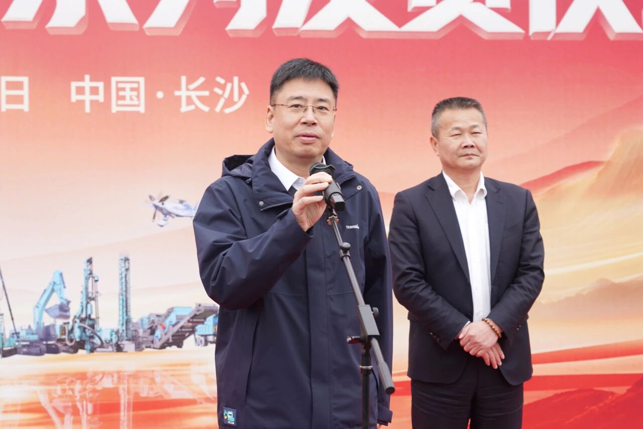 2138cn太阳集团城智能进行2026年正月系列发货典礼，，过亿元设备奔赴全球