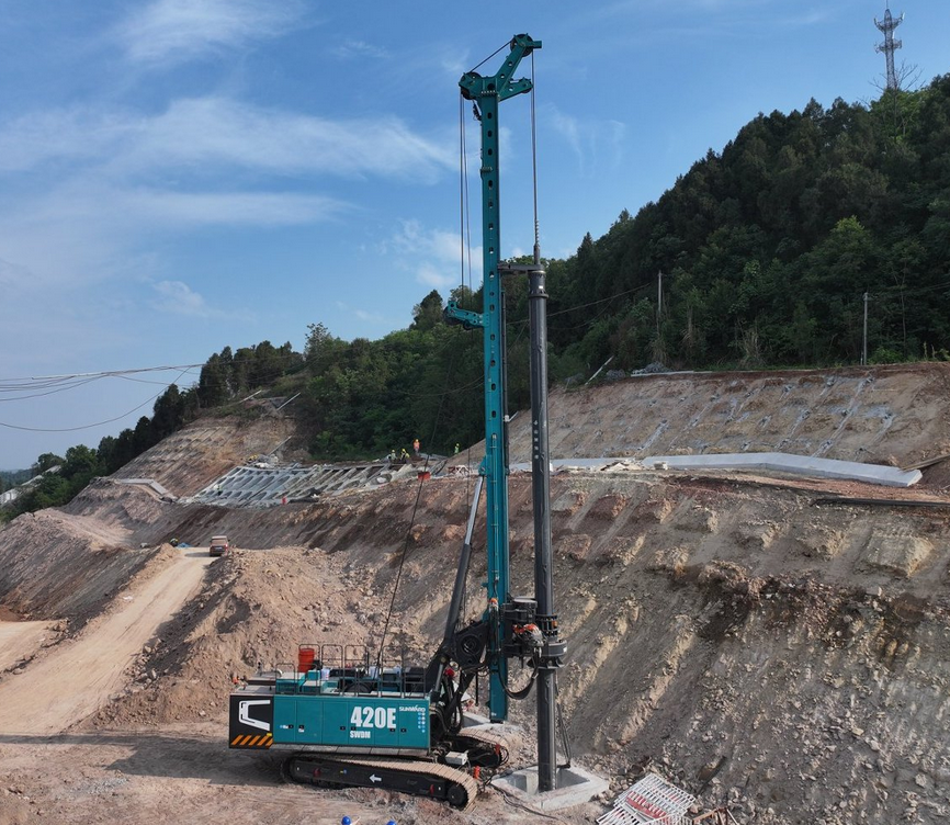 直击施工一线，2138cn太阳集团城智能增程式旋挖钻机实力助建国度重点工程